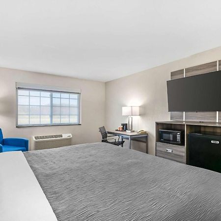 Quality Inn & Suites Fort Madison Near Hwy 61 Kültér fotó