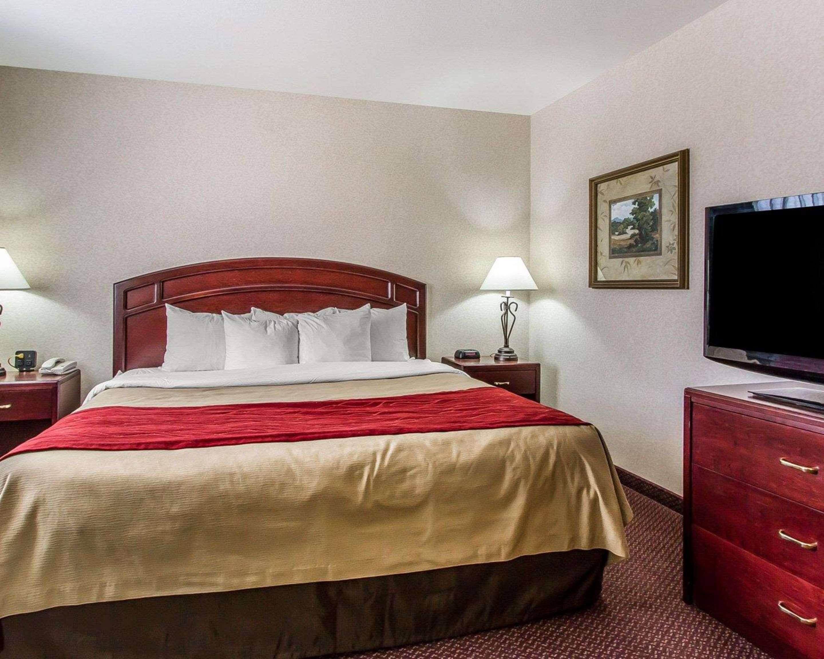 Quality Inn & Suites Fort Madison Near Hwy 61 Kültér fotó